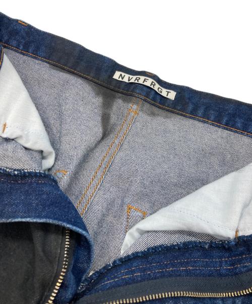 NVRFRGT（ネヴァーフォーゲット）NVRFRGT (ネヴァーフォーゲット) CONZ別注 COATING 3D TWISTED WIDE LEG JEANS インディゴ サイズ: 1 (実寸 W78cm L79cm)の古着・服飾アイテム