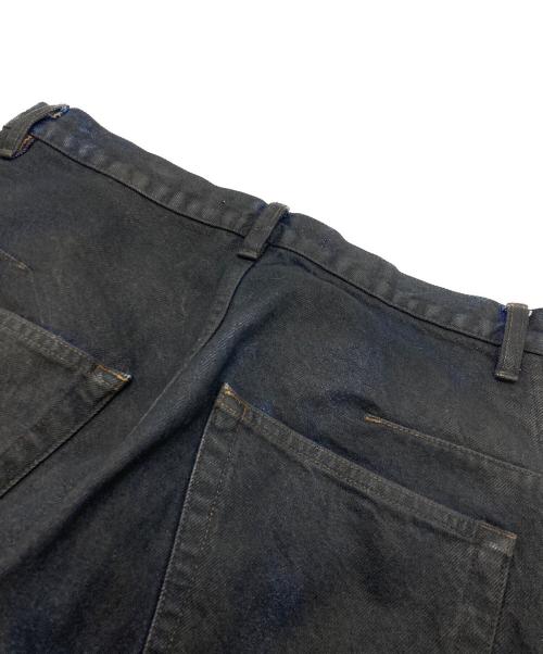 NVRFRGT（ネヴァーフォーゲット）NVRFRGT (ネヴァーフォーゲット) CONZ別注 COATING 3D TWISTED WIDE LEG JEANS インディゴ サイズ: 1 (実寸 W78cm L79cm)の古着・服飾アイテム