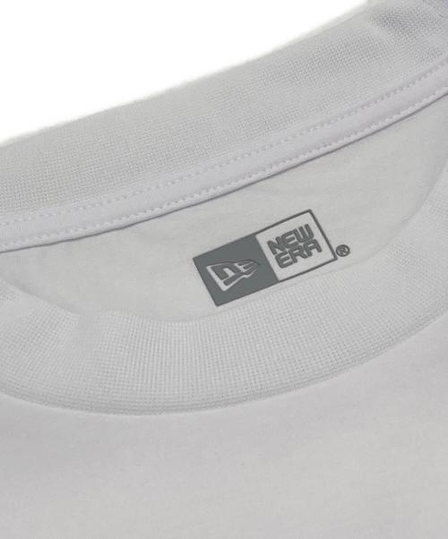 New Era（ニューエラ）New Era (ニューエラ) ユーティリティー オーバーサイズド Tシャツ ボックスロゴ ホワイト サイズ:XL 未使用品の古着・服飾アイテム