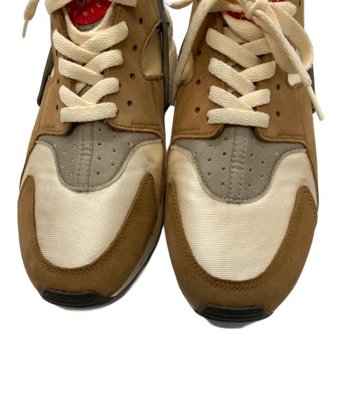 NIKE（ナイキ）NIKE (ナイキ) stussy (ステューシー) スニーカー ブラウン サイズ:28の古着・服飾アイテム