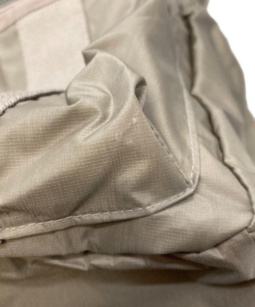 LeSportsac（レスポートサック）LeSportsac (レスポートサック) MODERN FLAP BACKPACK グレーの古着・服飾アイテム