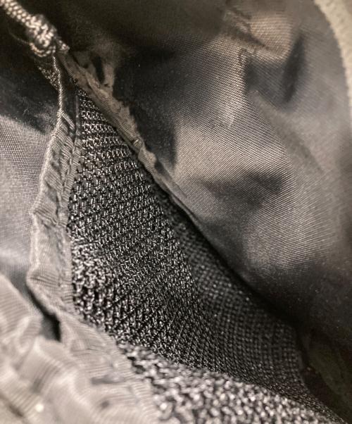 SUPREME（シュプリーム）Supreme (シュプリーム) スリングバッグ ブラックの古着・服飾アイテム