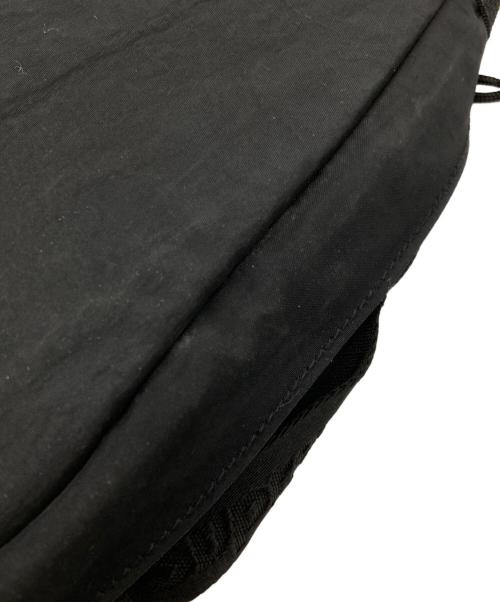 SUPREME（シュプリーム）Supreme (シュプリーム) スリングバッグ ブラックの古着・服飾アイテム