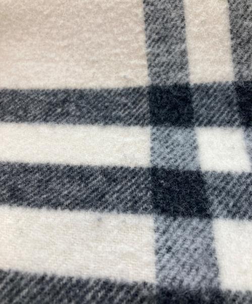 BURBERRY LONDON（バーバリーロンドン）BURBERRY LONDON (バーバリーロンドン) ノヴァチェックカシミヤ混ストール ベージュの古着・服飾アイテム
