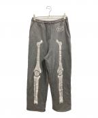 VANSONバンソン）の古着「ボーンプリントスウェットパンツ」｜グレー