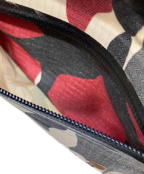 SUPREME（シュプリーム）Supreme (シュプリーム) Sling Bag レッドの古着・服飾アイテム