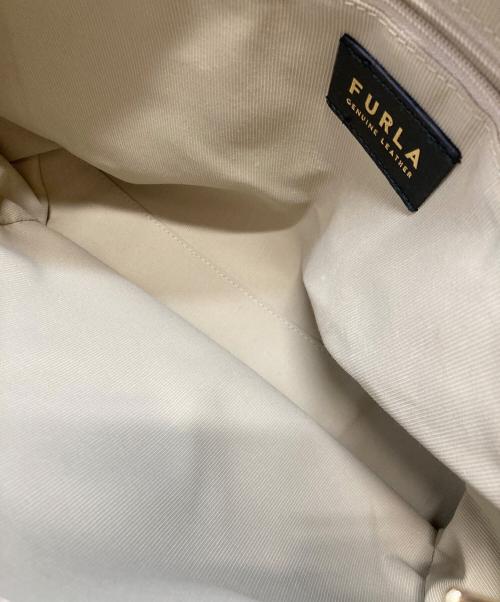 FURLA（フルラ）FURLA (フルラ) トートバッグ ベージュの古着・服飾アイテム