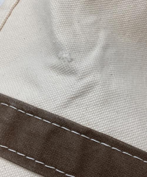 L.L.Bean（エルエルビーン）L.L.Bean (エルエルビーン) REMI RELIEF (レミレリーフ) Begin (ビギン) ボートトート アイボリーの古着・服飾アイテム