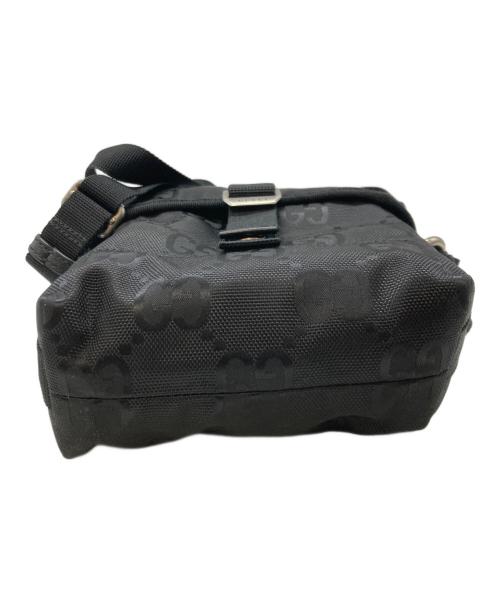 GUCCI（グッチ）GUCCI (グッチ) GGナイロンオフザグリッド ショルダーバッグ ブラックの古着・服飾アイテム