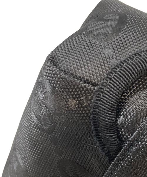 GUCCI（グッチ）GUCCI (グッチ) GGナイロンオフザグリッド ショルダーバッグ ブラックの古着・服飾アイテム