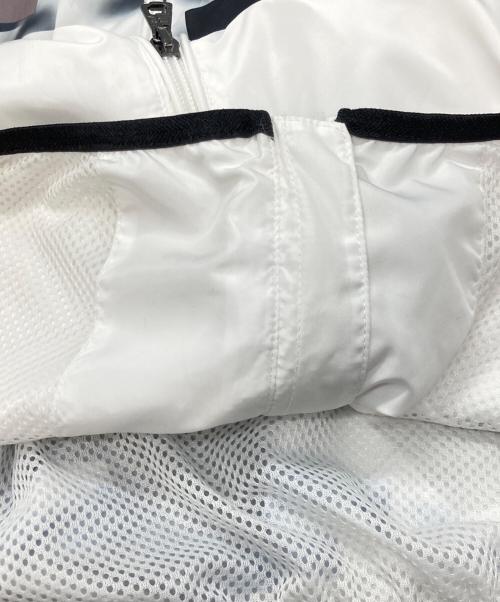 EMPORIO ARMANI（エンポリオ アルマーニ）EMPORIO ARMANI (エンポリオ アルマーニ) ナイロンジャケット ホワイト サイズ:Sの古着・服飾アイテム