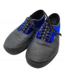 VANS（ヴァンズ）の古着「ベロアレザーローカットスニーカー」｜ブラック×ブルー