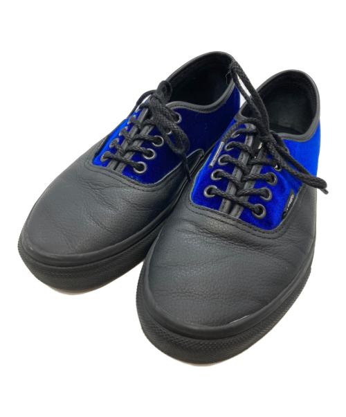 VANS（ヴァンズ）VANS (ヴァンズ) ベロアレザーローカットスニーカー ブラック×ブルー サイズ:24.5の古着・服飾アイテム