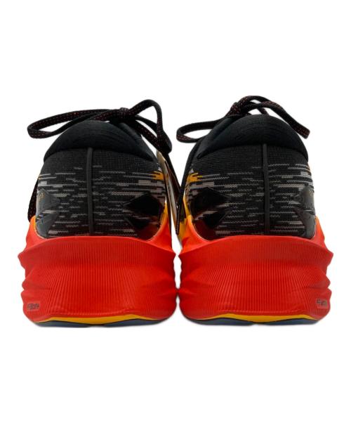 asics（アシックス）asics (アシックス) NOVABLAST 3 ブラック×オレンジ サイズ:26.5 未使用品の古着・服飾アイテム