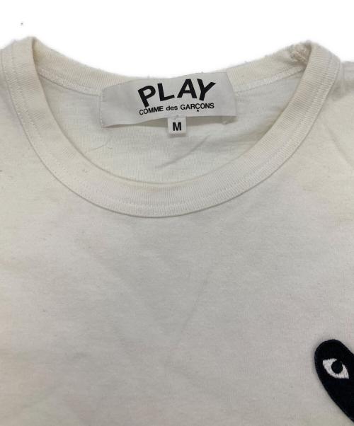 PLAY COMME des GARCONS（プレイコムデギャルソン）PLAY COMME des GARCONS (プレイコムデギャルソン) Tシャツ ホワイト サイズ:Ｍの古着・服飾アイテム