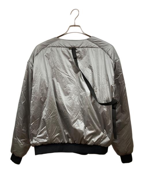 ACRONYM（アクロニウム）ACRONYM (アクロニウム) HD NYLON PRIMALOFTR INSULATED JACKET シルバー サイズ:Sの古着・服飾アイテム