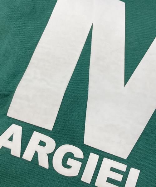 MM6 Maison Margiela（エムエムシックスメゾンマルジェラ）MM6 Maison Margiela (エムエムシックスメゾンマルジェラ) ロゴ長袖スウェットプルオーバー グリーン サイズ:16の古着・服飾アイテム