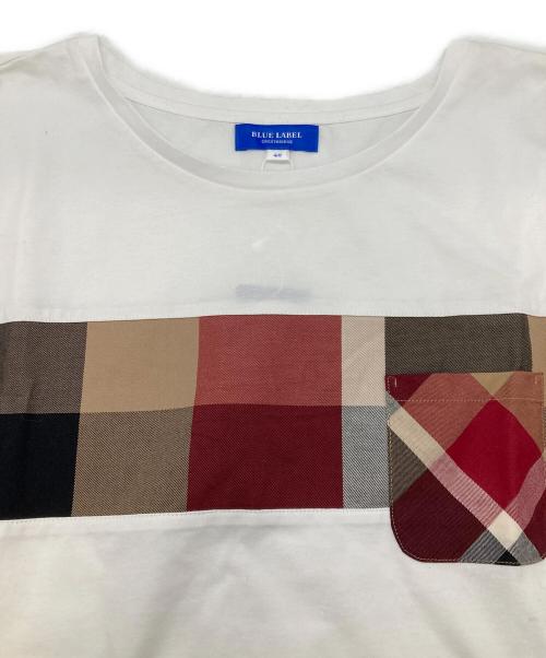 BLUE LABEL CRESTBRIDGE（ブルーレーベルクレストブリッジ）BLUE LABEL CRESTBRIDGE (ブルーレーベルクレストブリッジ) Tシャツ ホワイト×レッド サイズ:40の古着・服飾アイテム