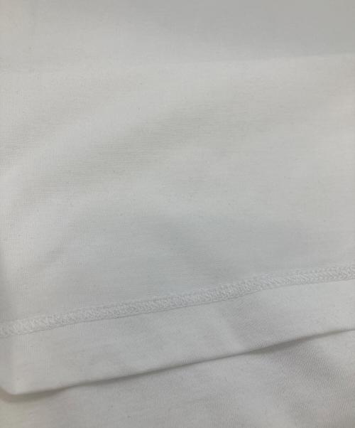 BLUE LABEL CRESTBRIDGE（ブルーレーベルクレストブリッジ）BLUE LABEL CRESTBRIDGE (ブルーレーベルクレストブリッジ) Tシャツ ホワイト×レッド サイズ:40の古着・服飾アイテム