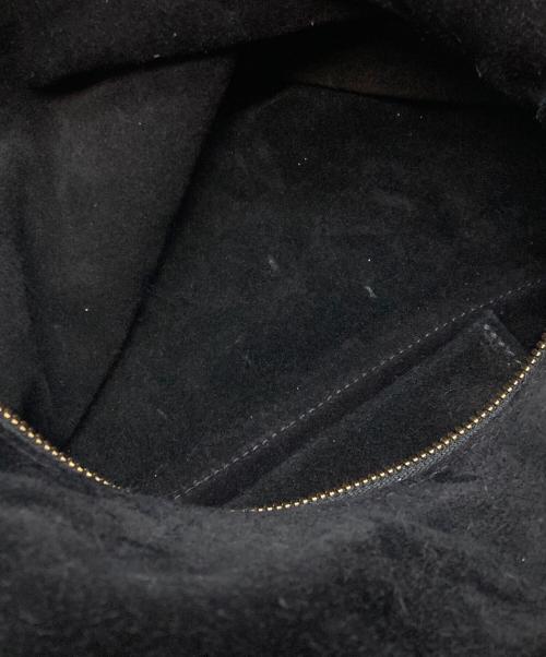 IL BISONTE（イル ビゾンテ）IL BISONTE (イル ビゾンテ) スエードワンショルダーバッグ ブラックの古着・服飾アイテム