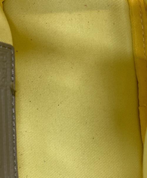 HUNTING WORLD（ハンティングワールド）HUNTING WORLD (ハンティングワールド) 2WAYショルダーバッグ カーキの古着・服飾アイテム