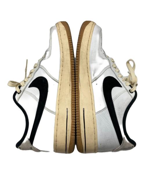 NIKE（ナイキ）NIKE (ナイキ) Air Force 1 '07 Low Grain Sneaker ホワイト×ベージュ サイズ:28の古着・服飾アイテム