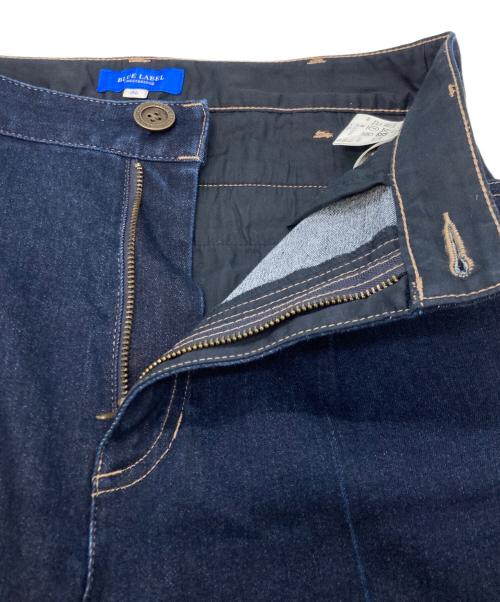 BLUE LABEL CRESTBRIDGE（ブルーレーベルクレストブリッジ）BLUE LABEL CRESTBRIDGE (ブルーレーベルクレストブリッジ) ワイドデニムパンツ インディゴ サイズ:36の古着・服飾アイテム