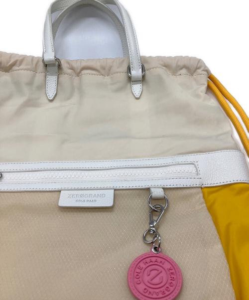COLE HAAN（コールハーン）COLE HAAN (コールハーン) 2wayリュック ベージュ×イエローの古着・服飾アイテム