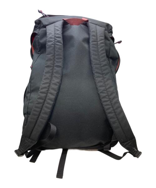 Patagonia（パタゴニア）Patagonia (パタゴニア) Arbor Grande Pack 32L ブラック×レッドの古着・服飾アイテム