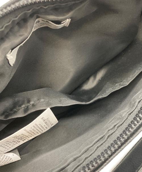 adidas（アディダス）adidas (アディダス) ワンショルダーバッグ ブラックの古着・服飾アイテム