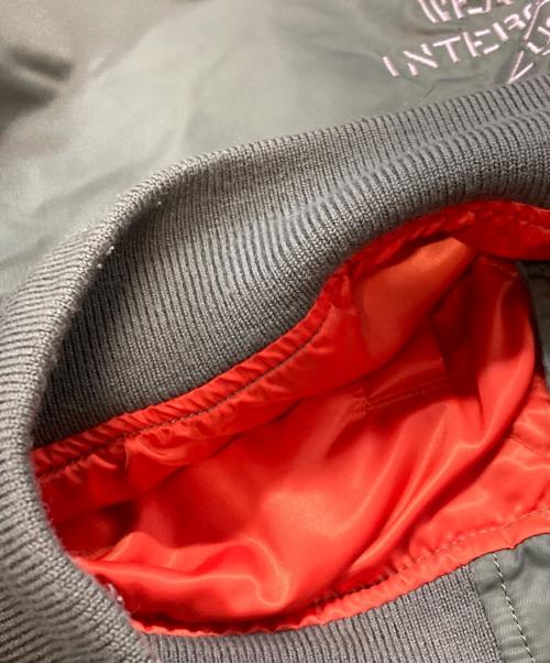 AVIREX（アヴィレックス）AVIREX (アヴィレックス) フライトジャケット カーキ サイズ:Lの古着・服飾アイテム