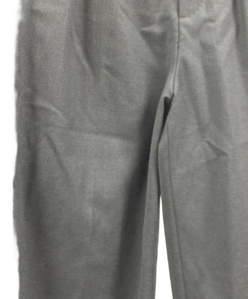 STEVEN ALAN（スティーブンアラン）STEVEN ALAN (スティーブンアラン) ヴィンテージツイルインツープリーツドレストラウザーズ グレー サイズ:Mの古着・服飾アイテム