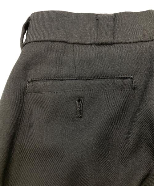 THE SHINZONE（ザ シンゾーン）THE SHINZONE (ザ シンゾーン) CENTER PRESS PANTS ブラック サイズ:32の古着・服飾アイテム