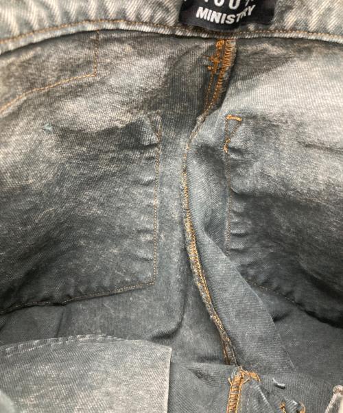 Liberal youth ministry（リベラルユースミニストリー）LIBERAL YOUTH MINISTRY (リベラルユースミニストリー) デストロイデニムパンツ グレー サイズ:Mの古着・服飾アイテム