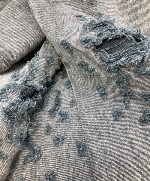 Liberal youth ministry（リベラルユースミニストリー）LIBERAL YOUTH MINISTRY (リベラルユースミニストリー) デストロイデニムパンツ グレー サイズ:Mの古着・服飾アイテム