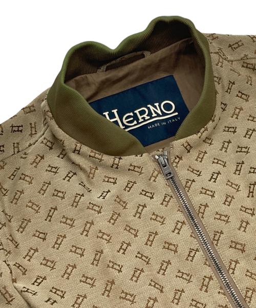 HERNO（ヘルノ）HERNO (ヘルノ) 総柄ブルゾン ベージュ サイズ:46の古着・服飾アイテム