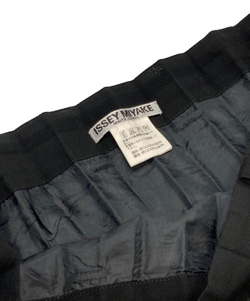 ISSEY MIYAKE（イッセイミヤケ）ISSEY MIYAKE (イッセイミヤケ) ベルトループ付きロングスカート ブラック サイズ:2の古着・服飾アイテム