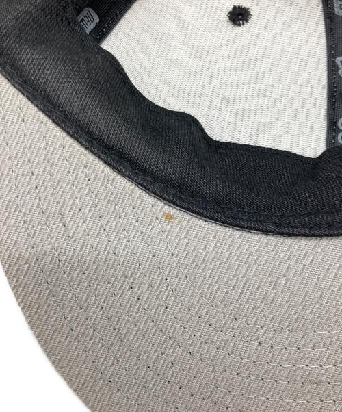 New Era（ニューエラ）New Era (ニューエラ) キャップ グレー×ブラックの古着・服飾アイテム