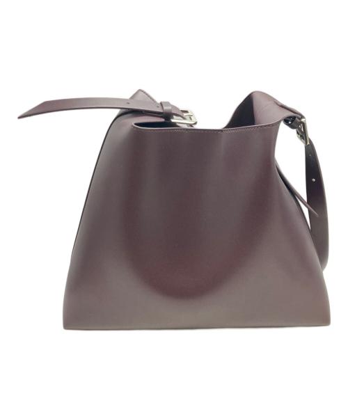 CHARLES & KEITH（チャールズアンドキース）CHARLES & KEITH (チャールズアンドキース) ダブルバックル トラぺーズホーボーバッグ ブラウンの古着・服飾アイテム