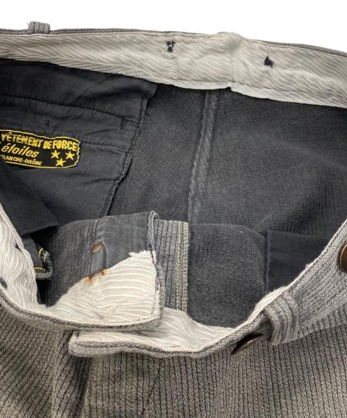 LE VETEMENT DE FORCE 3 etoiles（ル・ヴェトモン・ド・フォルス）LE VETEMENT DE FORCE 3 etoiles (ル・ヴェトモン・ド・フォルス) ピケパンツ グレー サイズ:不明の古着・服飾アイテム