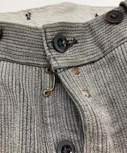 LE VETEMENT DE FORCE 3 etoiles（ル・ヴェトモン・ド・フォルス）LE VETEMENT DE FORCE 3 etoiles (ル・ヴェトモン・ド・フォルス) ピケパンツ グレー サイズ:不明の古着・服飾アイテム