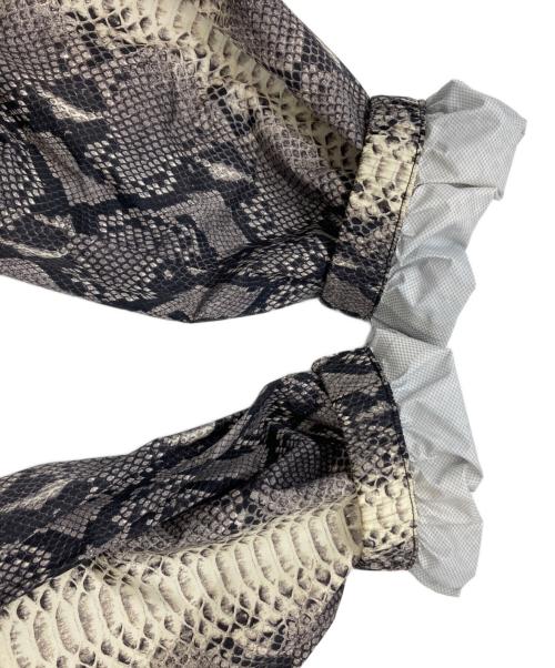 THE NORTH FACE（ザ ノース フェイス）THE NORTH FACE (ザ ノース フェイス) Supreme (シュプリーム) 18SS Taped Seam Coaches Jacket ブラック×ホワイト サイズ:Mの古着・服飾アイテム