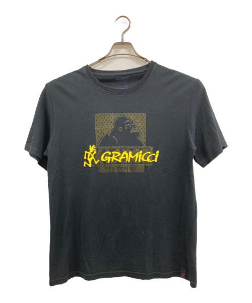 X-LARGE（エクストララージ）X-LARGE (エクストララージ) GRAMICCI (グラミチ) プリントTシャツ ブラック サイズ:Ⅼの古着・服飾アイテム