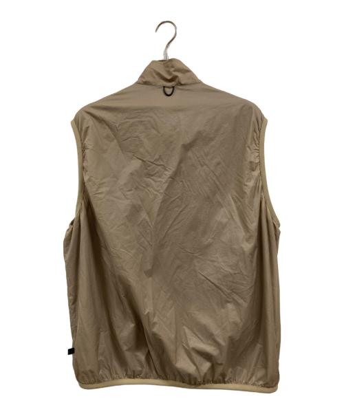 DAIWA PIER39（ダイワ ピア39）DAIWA PIER39 (ダイワ ピア39) TECH REVERSIBLE WIND SHIELD VEST ベージュ サイズ:Ⅼの古着・服飾アイテム