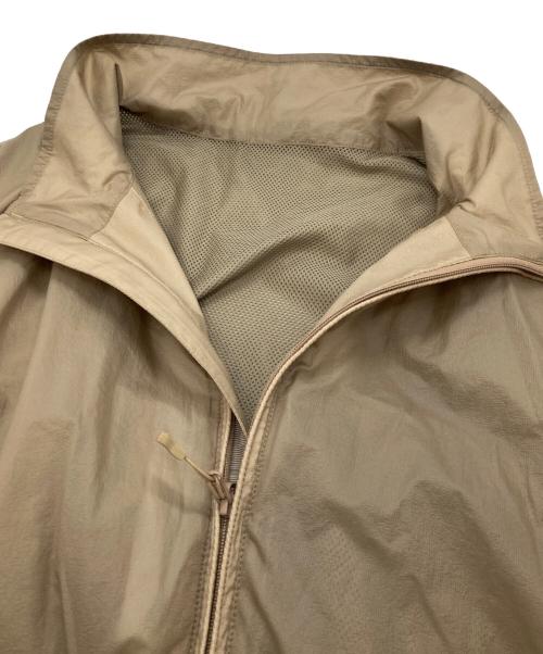 DAIWA PIER39（ダイワ ピア39）DAIWA PIER39 (ダイワ ピア39) TECH REVERSIBLE WIND SHIELD VEST ベージュ サイズ:Ⅼの古着・服飾アイテム