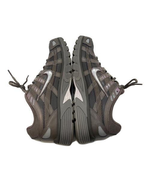 NIKE（ナイキ）NIKE (ナイキ) スニーカー グレー サイズ:27.5cmの古着・服飾アイテム