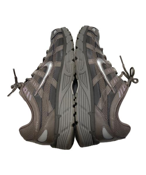 NIKE（ナイキ）NIKE (ナイキ) スニーカー グレー サイズ:27.5cmの古着・服飾アイテム