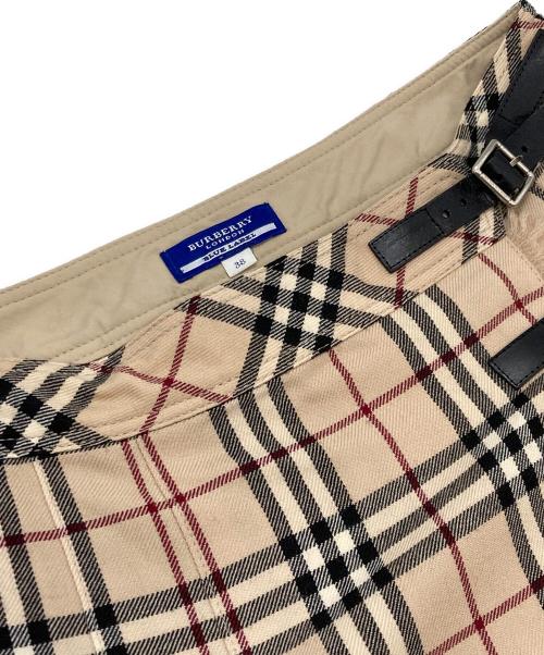 BURBERRY LONDON（バーバリーロンドン）BURBERRY LONDON (バーバリーロンドン) ノバチェックミニスカート ベージュ サイズ:38の古着・服飾アイテム