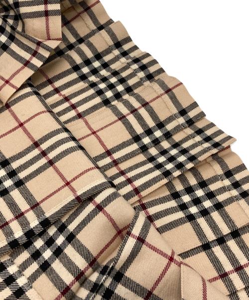 BURBERRY LONDON（バーバリーロンドン）BURBERRY LONDON (バーバリーロンドン) ノバチェックミニスカート ベージュ サイズ:38の古着・服飾アイテム