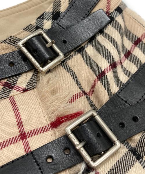BURBERRY LONDON（バーバリーロンドン）BURBERRY LONDON (バーバリーロンドン) ノバチェックミニスカート ベージュ サイズ:38の古着・服飾アイテム